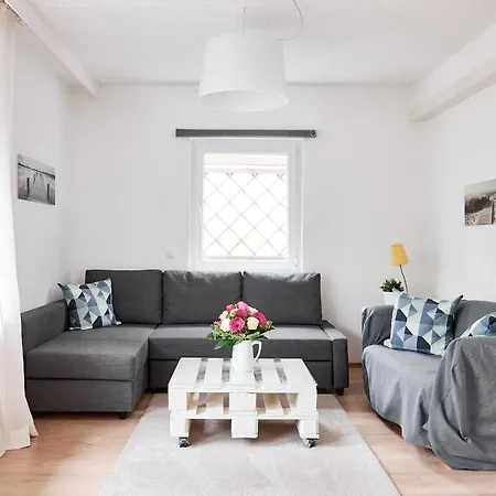 Bucht Moba-travel Appartement *